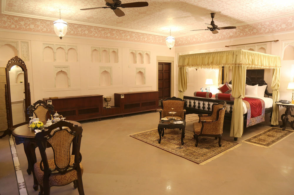 Brijrama Palace, - By The Ganges Hotel