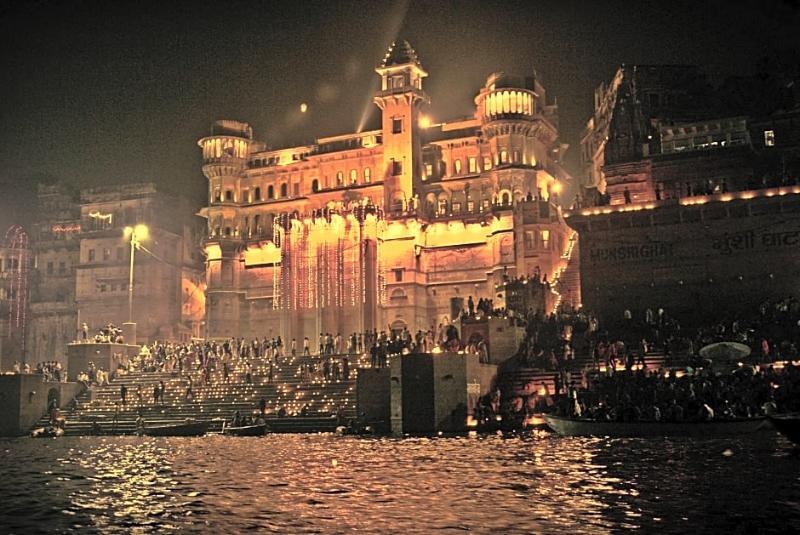 Brijrama Palace, - By The Ganges Varanasi