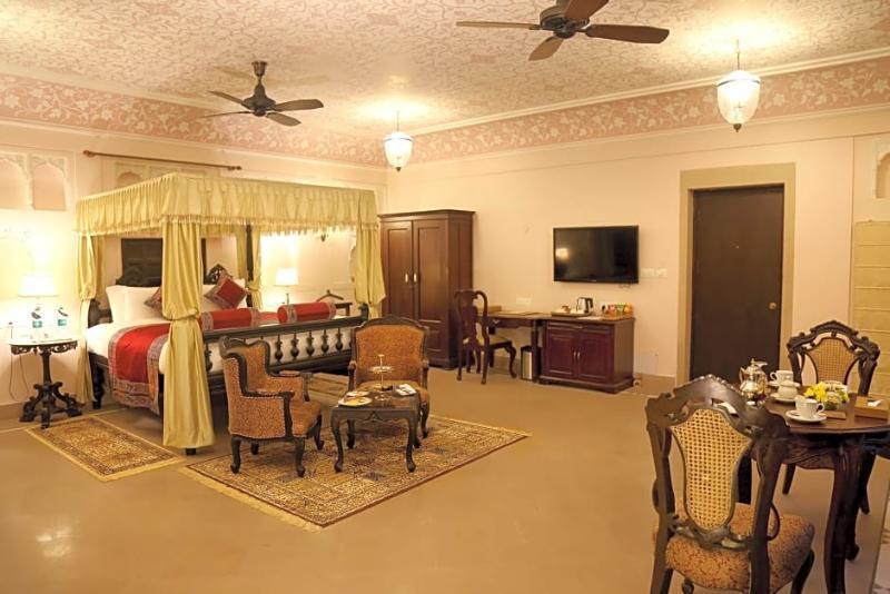 Brijrama Palace, - By The Ganges Hotel