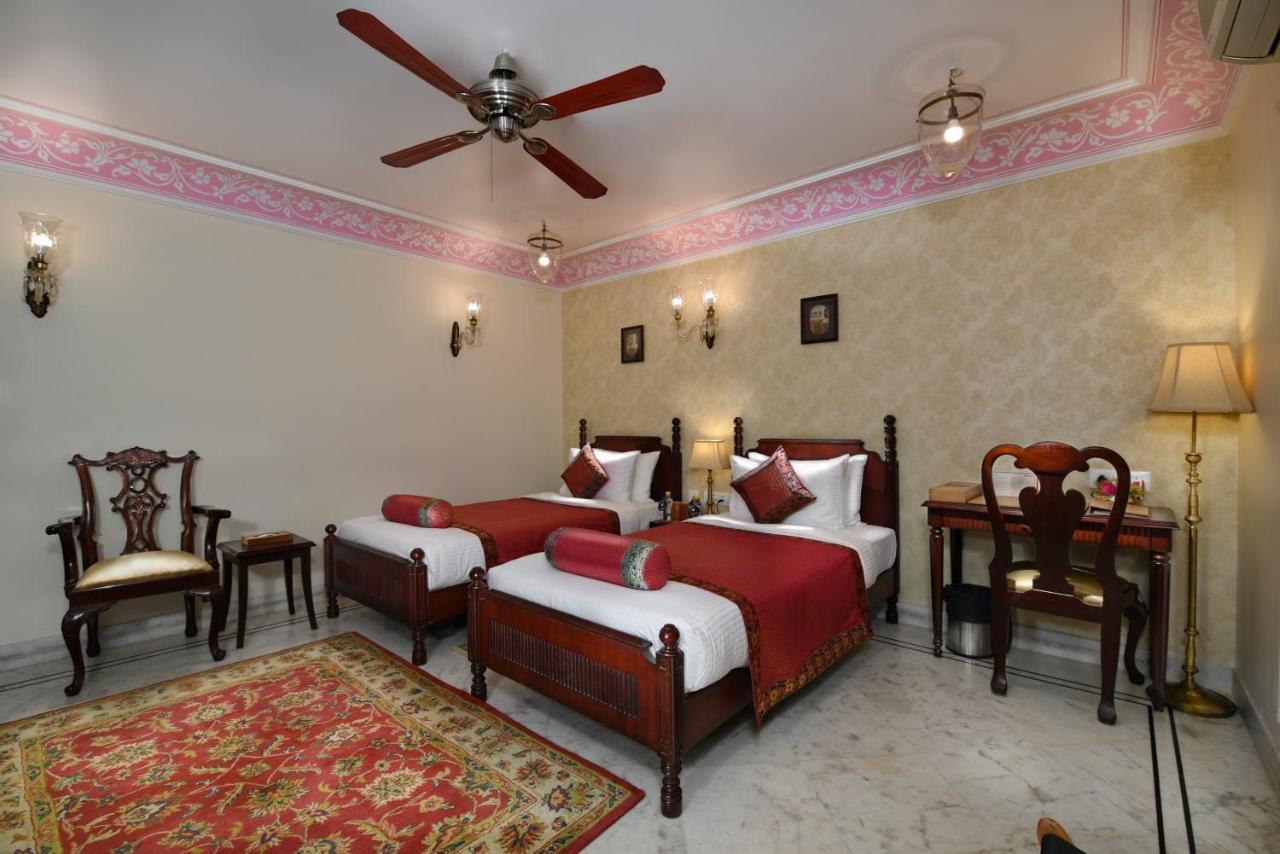 Hotel Brijrama Palace, - By The Ganges Varanasi